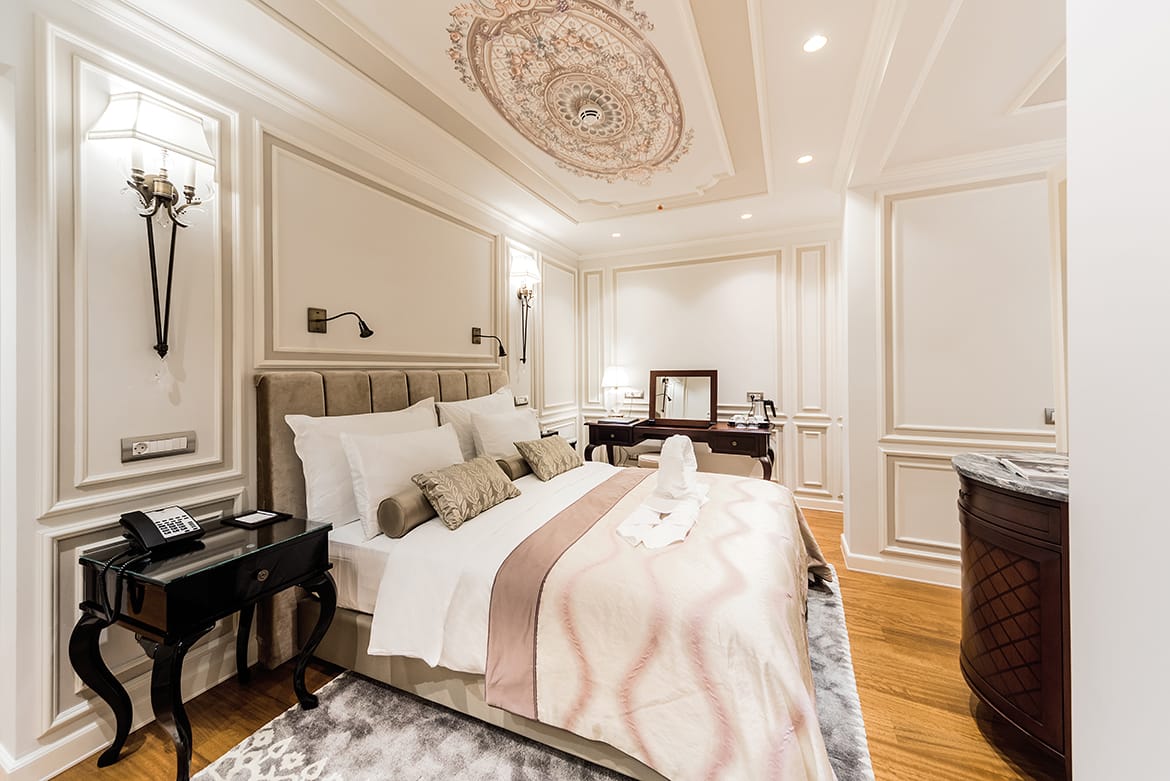 1619767416777-standard-double-or-twin-room6